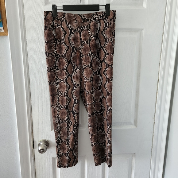 Aritzia Babaton Dress Pants - Picture 1 of 2